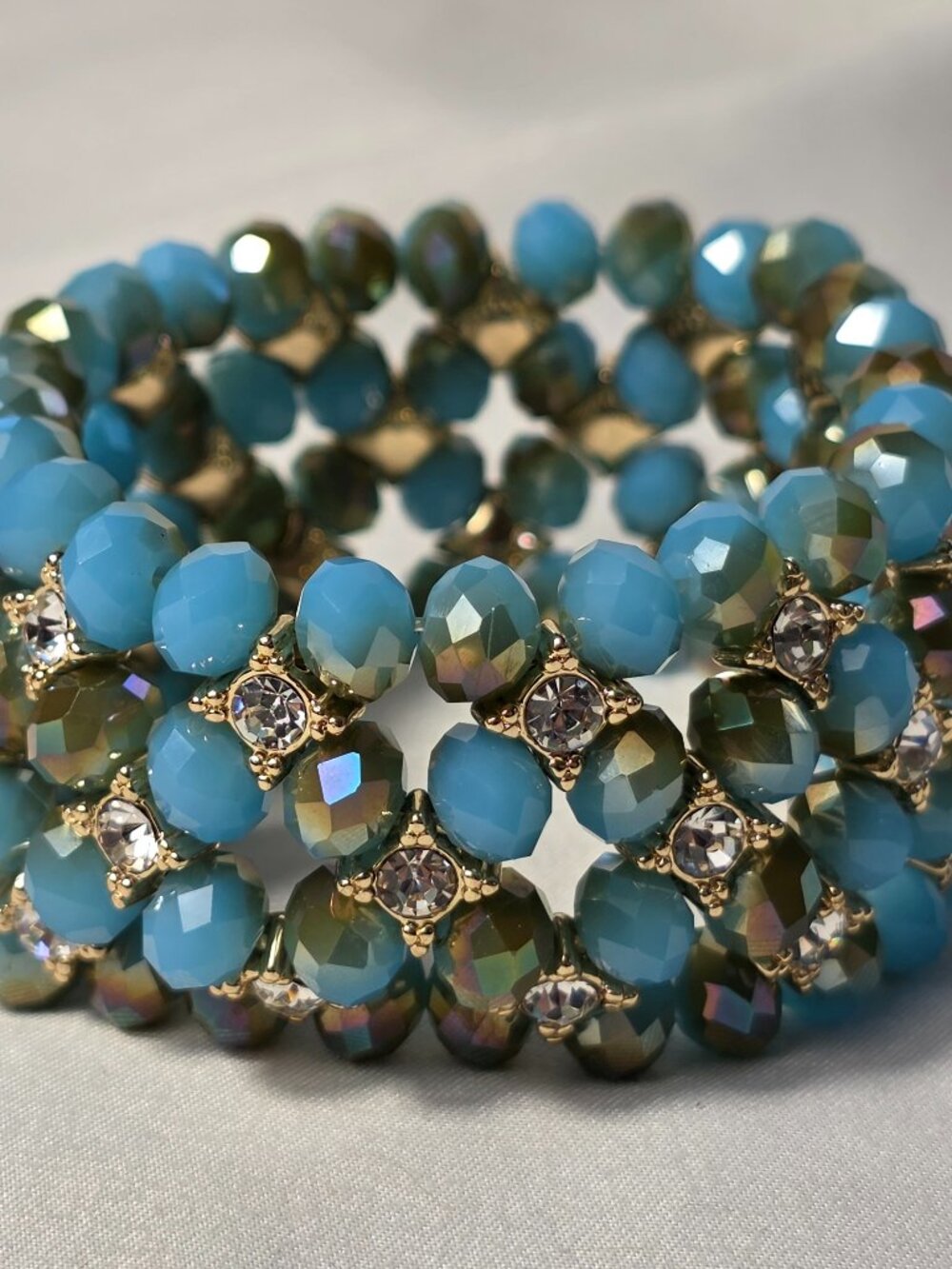 Vintage 1990s Premier Designs Bracelet Turquoise Color Bead & White Rhinestone